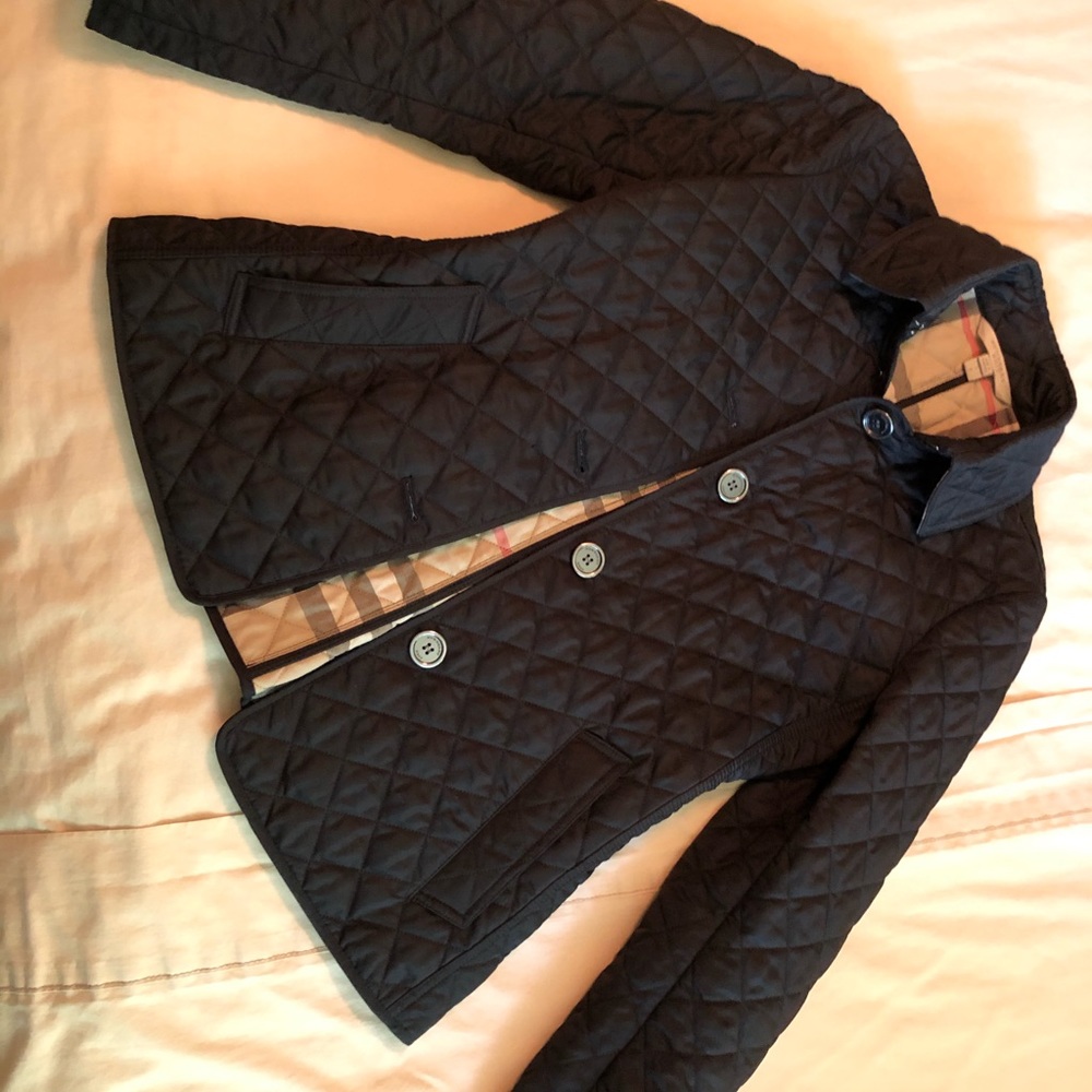 Beautiful Burberry short jacket, small